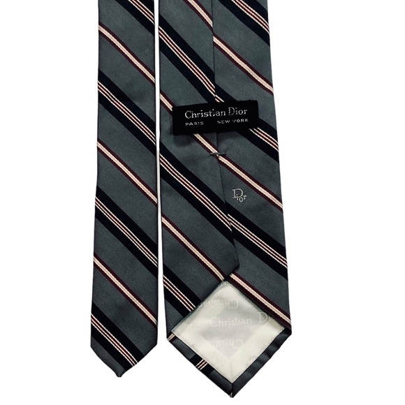 ◈SOLD◈ Vintage Christian Dior Necktie Paris New York Gray Striped Logo Power Tie - Picture 5 of 10